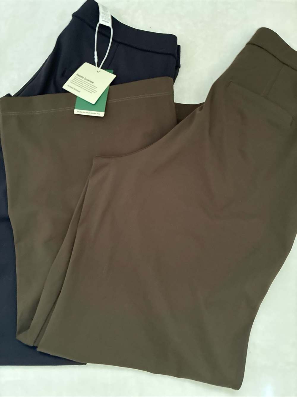 Halara 2 pair NWT pants - Picture 3 of 3